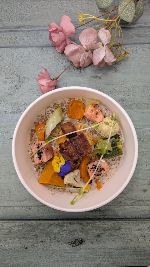 Plat traiteur fait maison par Hedona, épicerie fine et traiteur artisanal à Trangé près du Mans, préparé avec des produits locaux du terroir.