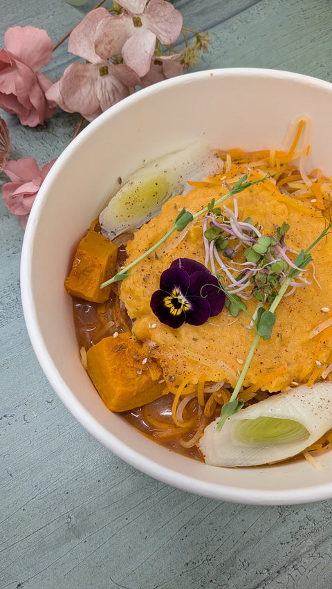 Plat cuisiné maison par Hedona, traiteur et épicerie fine à Trangé au Mans, élaboré avec des ingrédients du terroir et savoir-faire artisanal.
